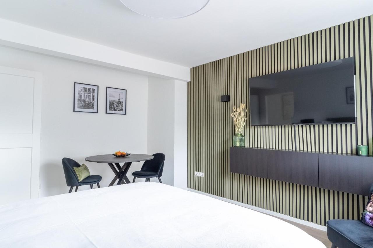 Green Flat Duesseldorf First ภายนอก รูปภาพ