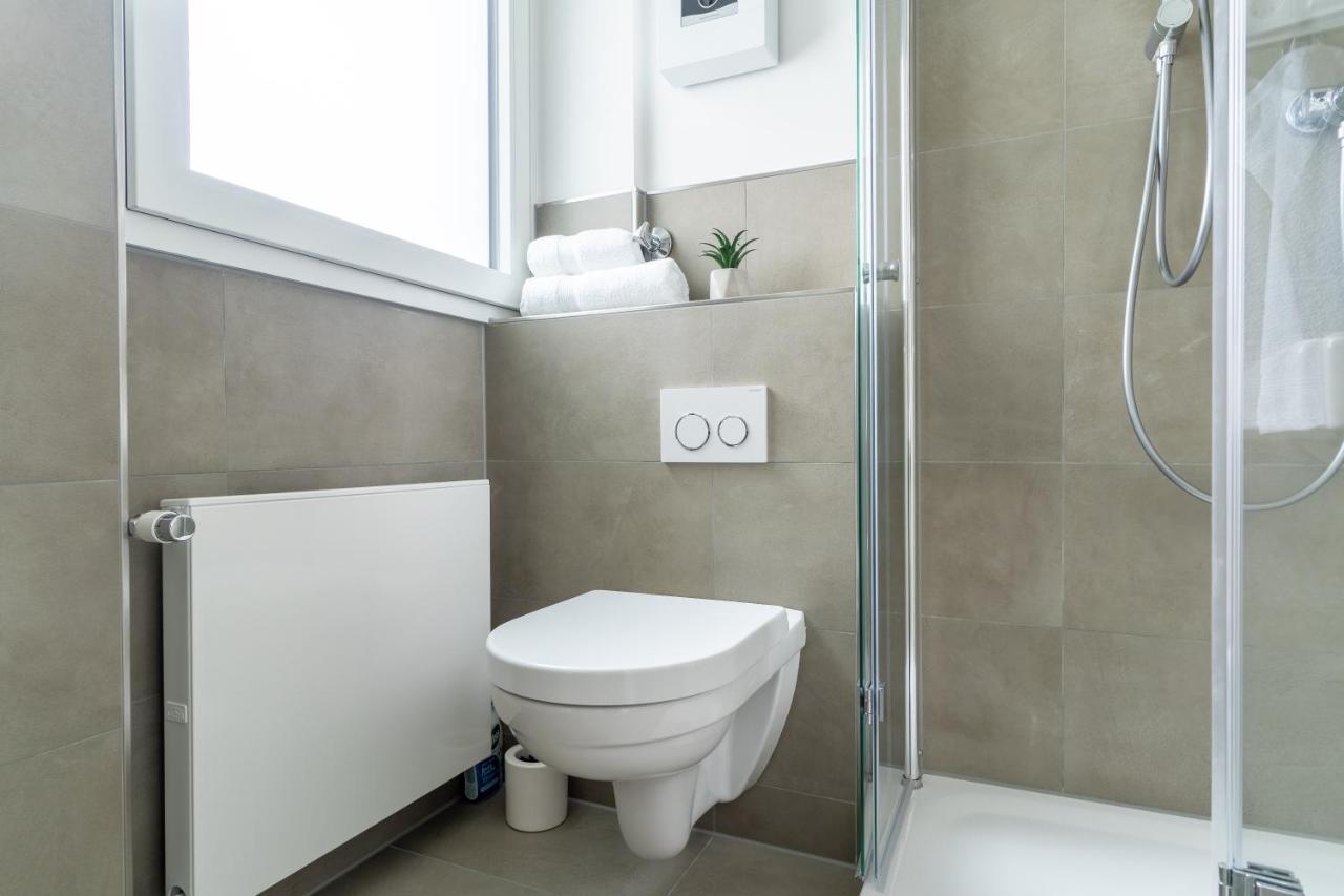 Green Flat Duesseldorf First ภายนอก รูปภาพ