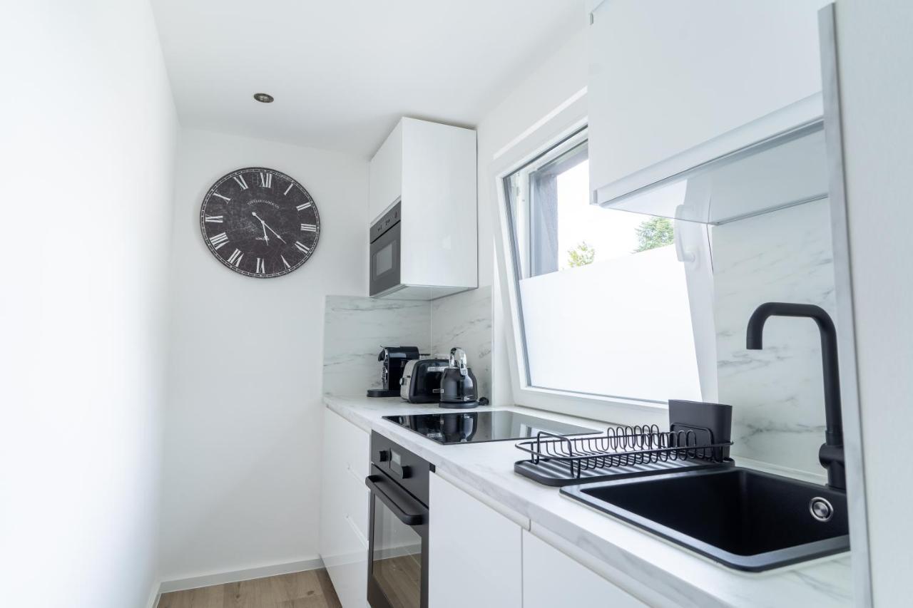 Green Flat Duesseldorf First ภายนอก รูปภาพ